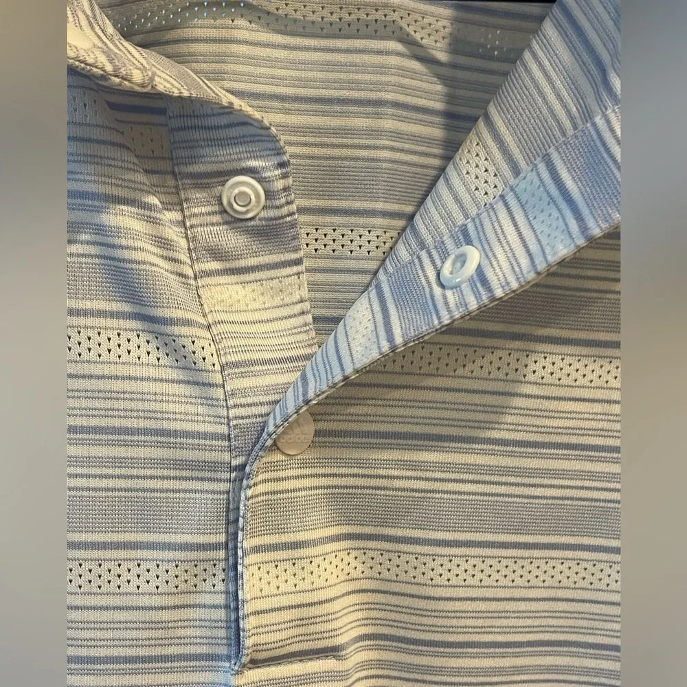 ⛳️🤍ADIDAS Men's Polo Golf Shirt with Light Blue Stripes size 2XL. Like new!